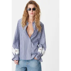 Camisa de mujer a rayas con bordados florales