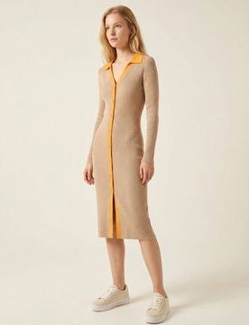 Abito in maglia a costine con colletto e viscosa - beige