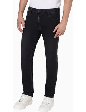 Vaquero de hombre J06 slim fit en denim "extra comfort" negro - Emporio Armani - FashionsVida