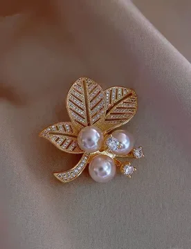 Ginkgo Leaf Brooch Alloy Anti-exposure Pin Elegant Flower Lapel Pin Women Clothing Accessories - Aliexpress - FashionsVida