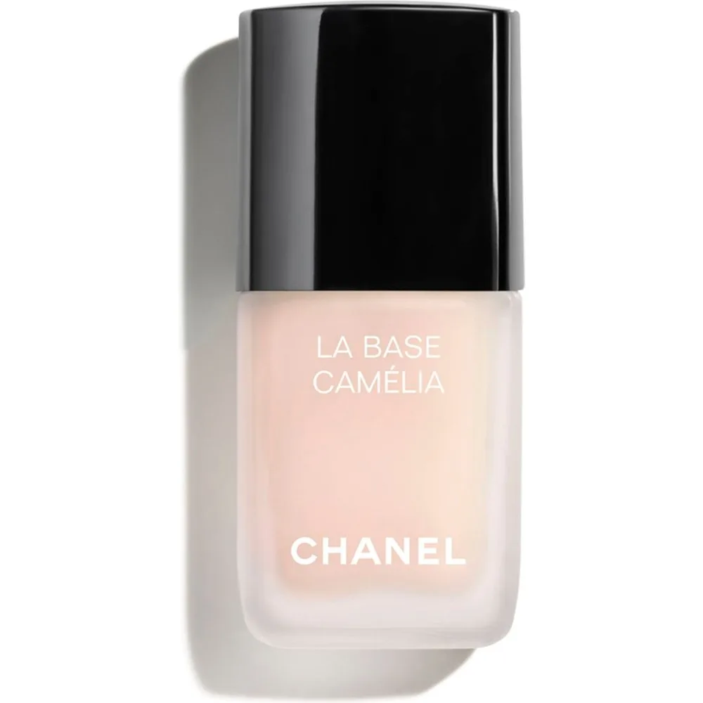 Una Base Fortificante, Protectora y Alisadora - Chanel - FashionsVida