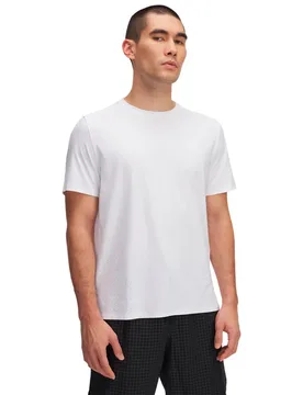 Launch Elite Short Sleeve T-shirt White / Reflective L Men - Under armour - FashionsVida