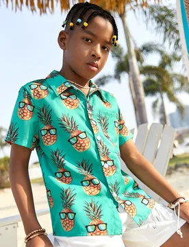 Camisa de manga corta suelta con estampado de frutas para niños preadolescentes para vacaciones - Shein - FashionsVida