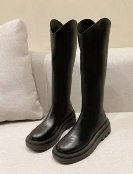 Nuevas botas negras con corte en V para mujer, sobre la rodilla, suela gruesa, punta redonda, cremallera trasera, altura aumentada, botas de moda para - Shein - FashionsVida