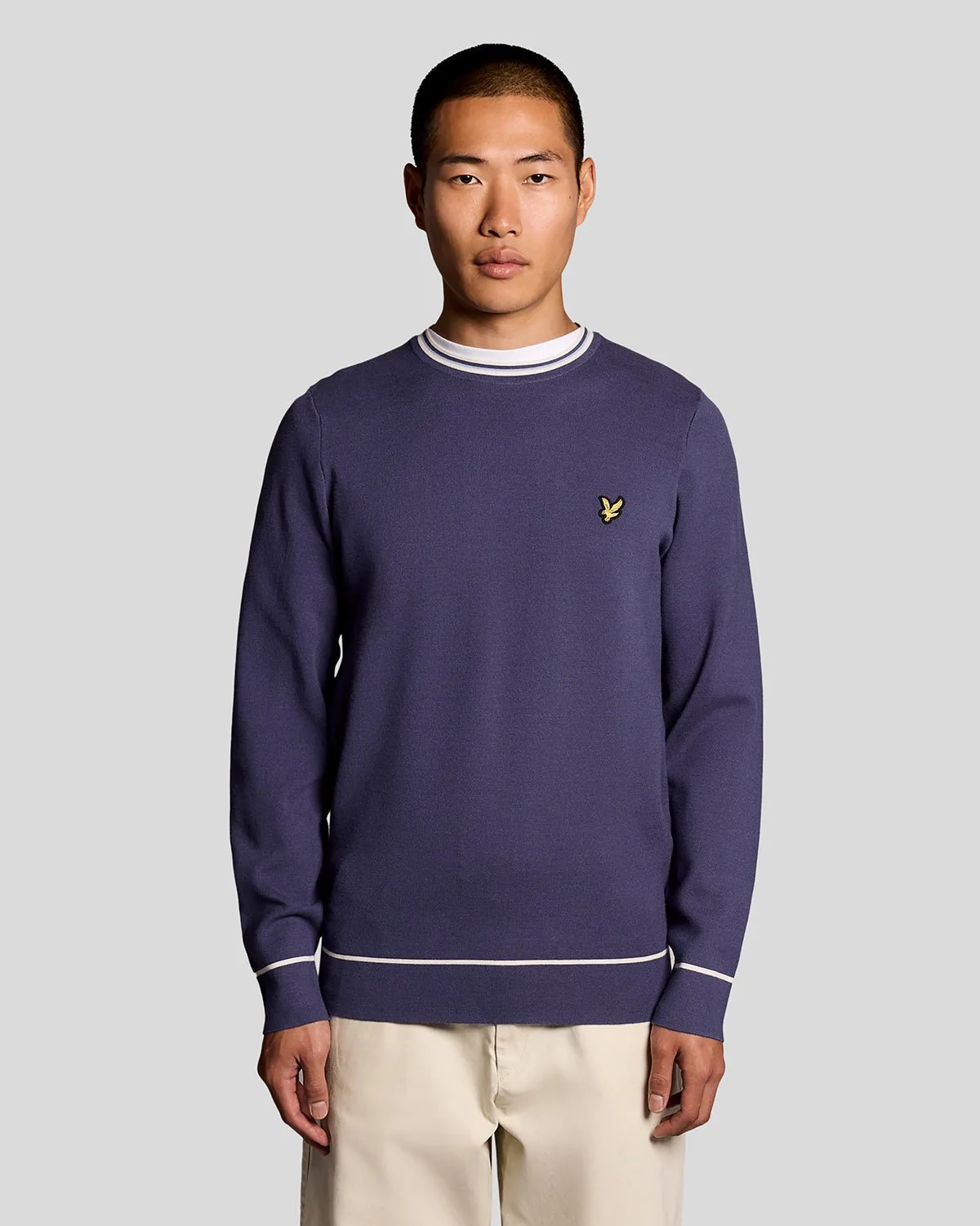 Men's Tipped Knitted Crew Neck Jumper in Blue - Lyle & Scott - FashionsVida