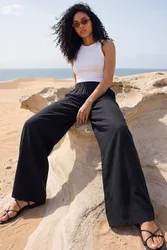 Women's Crepe Elasticated Waist Trouser in Black Size: 10 - Black - Size: 10