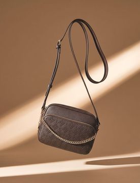 Piccola borsa crossbody in ecopelle con monogramma in rilievo - multicolor