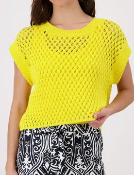 Pullover female