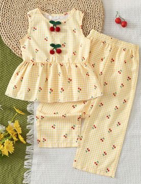 Conjunto de 2 piezas para niñas jóvenes: Top sin mangas con estampado de cuadros y cerezas con decoración 3D de cerezas + Pantalones anchos y suelt