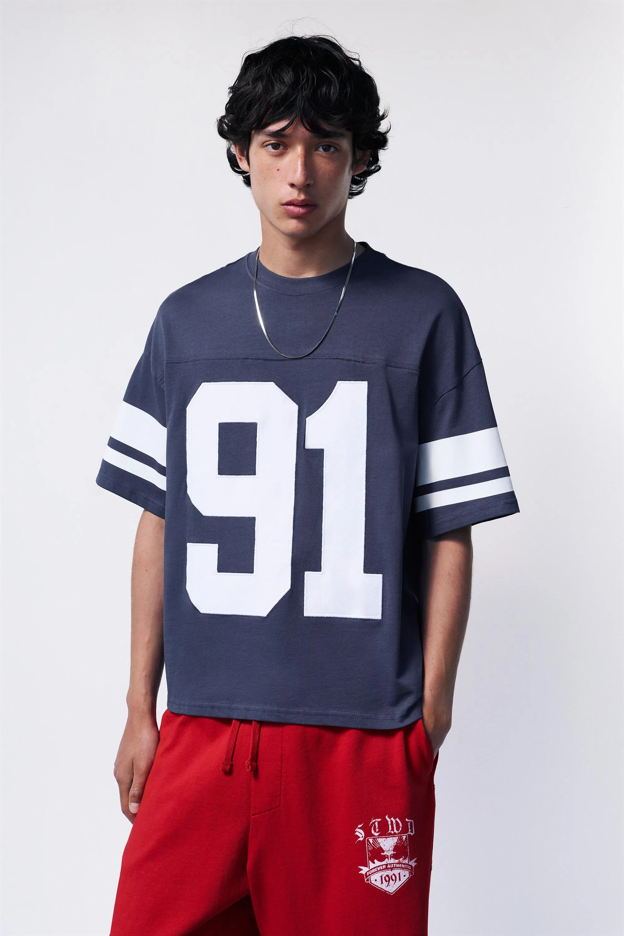 Stwd Number T-Shirt (Size: ) - Pull&bear - FashionsVida