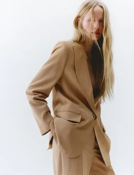 Sfera - Chaqueta traje camel - Sfera - FashionsVida