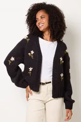 Women's Black Long Sleeve Slip On V-neck Cardigan Sweater Size: Medium/Large - Black - Size: M/L