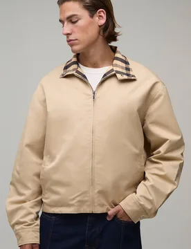 Herren Kastige Passform Wendbare Karierte Twill Harrington Jacke Brown Größe XS - boohooMAN - FashionsVida