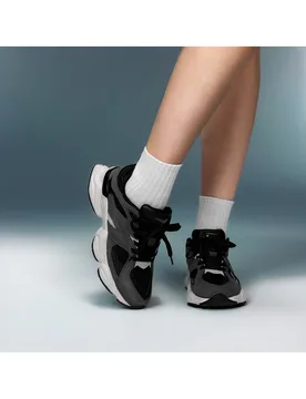 Zapatillas deportivas casuales negras de moda para mujer, zapatillas ligeras para correr en carretera, zapatillas transpirables para senderismo al air - Shein - FashionsVida