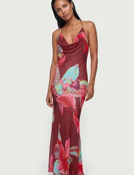 Women's Petite Beach Viscose Georgette Photographic Floral Beach Slip Dress in Wine Size: Medium - Wine - Size: M - Karen millen - FashionsVida