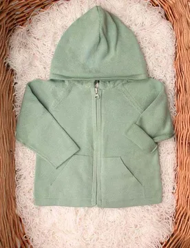 Felpa color salvia con zip e cappuccio in cotone bio - Maglificio di Verona - FashionsVida