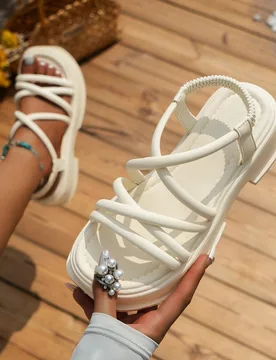 Sandalias con cuña de suela gruesa para mujer, beige, nuevas sandalias de playa de verano, versátiles zapatillas romanas, esencial para viajar - Shein - FashionsVida