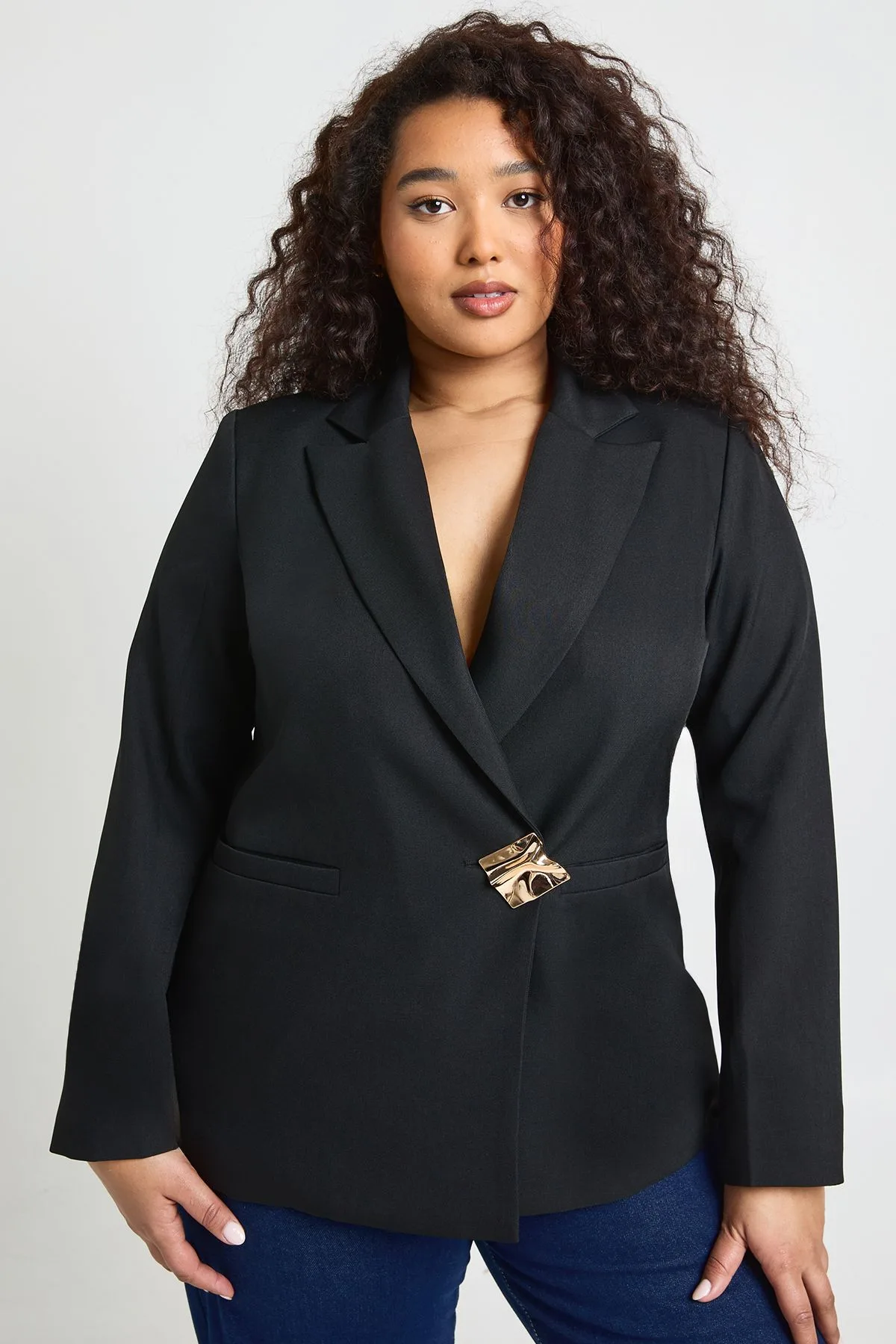 Womens Plus Gold Trim Single Breasted Blazer - Black - Size 22 Uk - Boohoo - FashionsVida