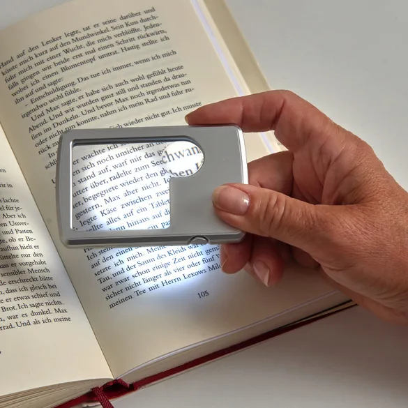 Pagen Taschen-Lupe mit Licht - 3Pagen - FashionsVida