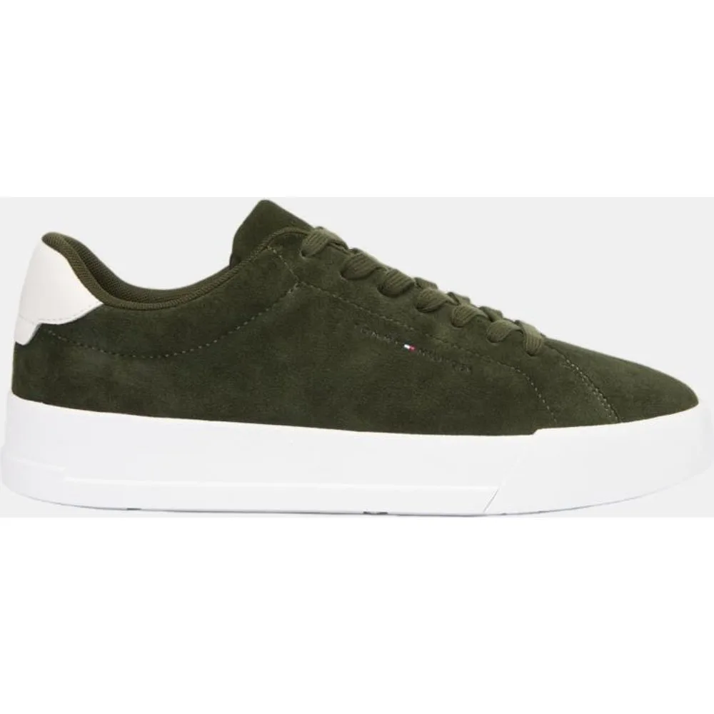 Zapatillas de ante con suela blanca - Tommy Hilfiger - FashionsVida