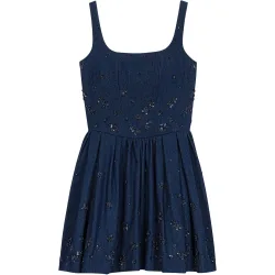 Vestido corto acampanado en denim con bordados de lentejuelas y perlas