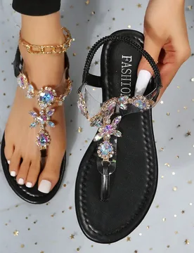 Sandalias de moda para mujer, sandalias de dedo con decoración de rhinestone para el Día de San Valentín, chanclas, atuendos de primavera y verano - Shein - FashionsVida