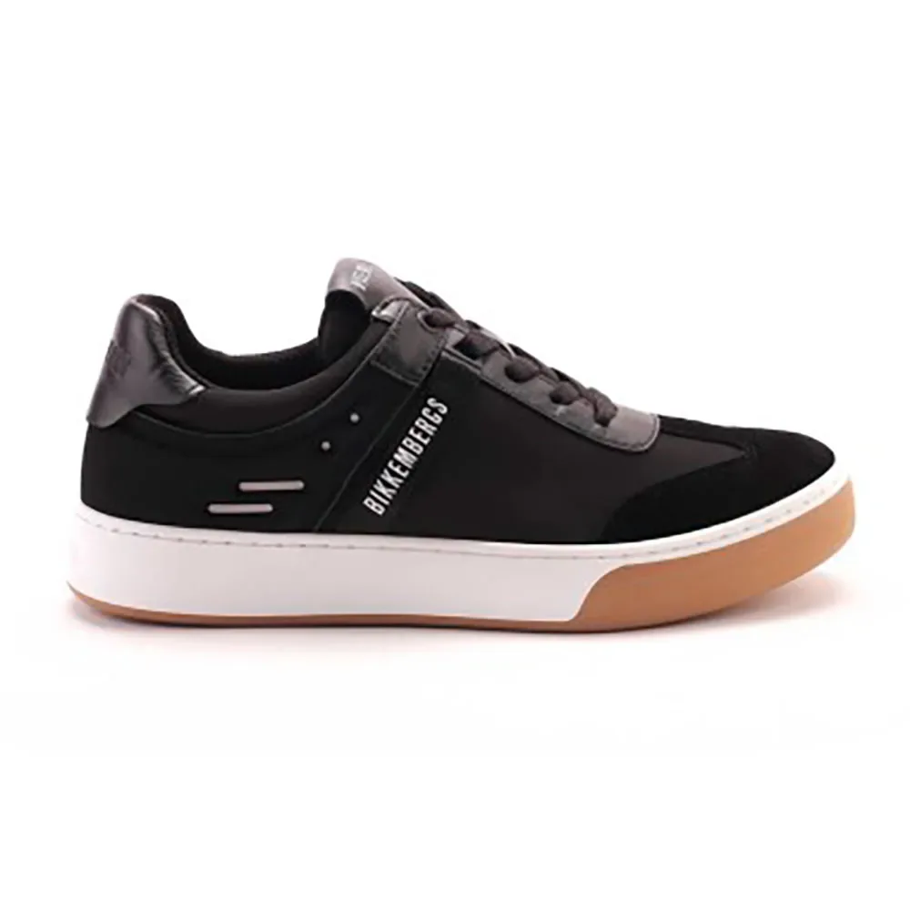 Sneaker Bbkm0037 Black EU 40 - Bikkembergs - FashionsVida