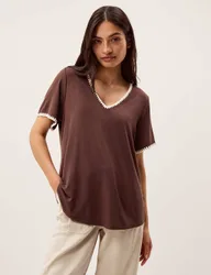 Jersey V-Neck T-Shirt Chocolate female