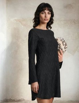 Abito mini con motivo strutturato - nero