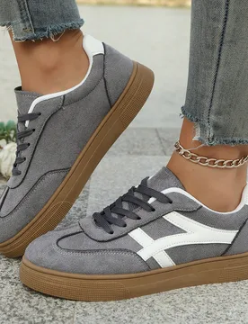 Nuevos tenis casuales, versátiles zapatillas de moda en gris, de serraje sintético con cordones, zapatos estudiantiles para mujer - Shein - FashionsVida