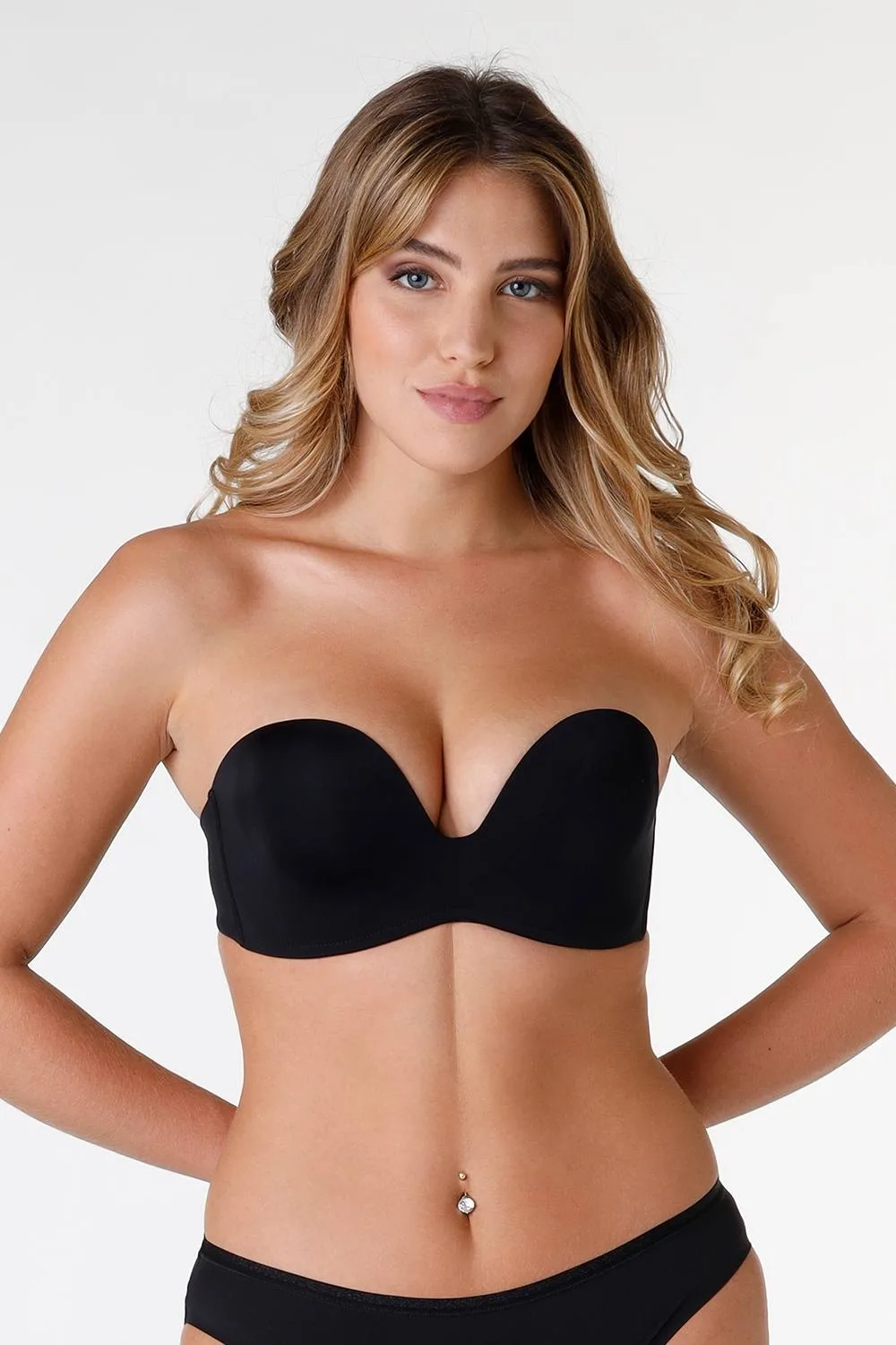 Women's Ultimate Strapless Bra in Black Size: 32B - Black - Size: 32B - Wonderbra - FashionsVida