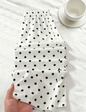 Pantalones de pierna ancha con lunares negros y blancos para niñas, estilo primavera/verano para niños, pantalones acampanados de punto con lunares - Shein - FashionsVida