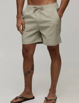 Herren Strukturierte Badeshorts In Mittlerer Länge Sage Größe XL - boohooMAN - FashionsVida