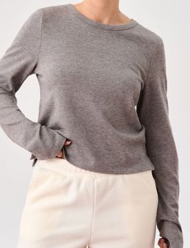 Blusa con una miscela di viscosa - grigio chiaro