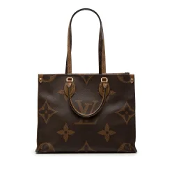 Monogram Reverse Giant OnTheGo MM