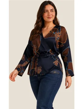 Blusa estampada abierta con mangas campana - October - FashionsVida