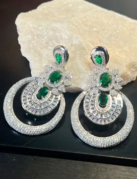 Emerald hot-selling exquisite micro-inlaid zircon earrings with a European and American fashion sense, elegant copper-plated rea - Aliexpress - FashionsVida