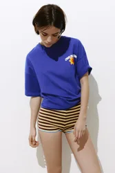 Oversize T-Shirt With Floral Graphic (Size: )