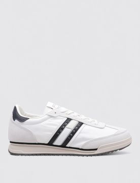 TJM RETRO RUNNER CLEATED