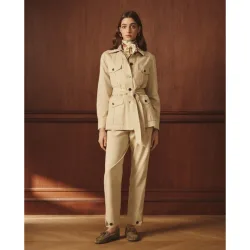 Pantalón de mujer estilo sahariana