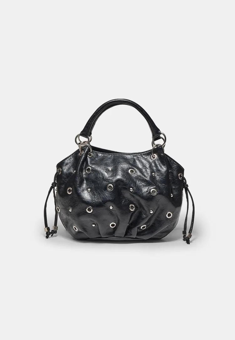 Beuteltasche mit Ösendetail Schwarz OS - Stradivarius - FashionsVida