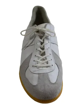 Bundeswehr Sportschuhe Halle weiß neuwertig - 265 265 adult - Bundeswehr Original - FashionsVida