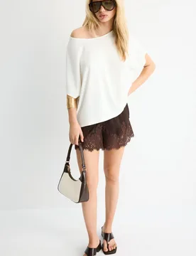 Rustikales Cape-Shirt Ecru XL - Stradivarius - FashionsVida