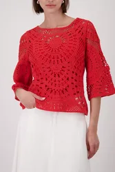 Pullover female