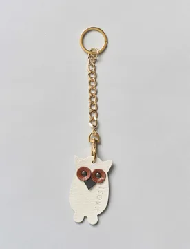 Portachiavi Charm Gufo in pelle bianca - Visonà - FashionsVida