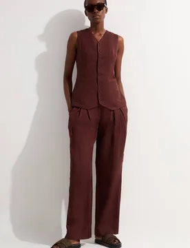 Women's Viscose Linen Pleat & Pocket Detail Woven Straight Leg Trouser in Chocolate Size: 10 - Chocolate - Size: 10 - Karen millen - FashionsVida