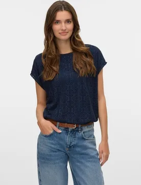 Camiseta diseño crochet de mujer de manga corta - Vero Moda - FashionsVida