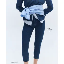 Pantalón denim de mujer capri tiro medio