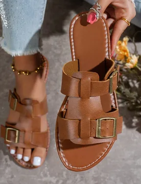 Sandalias planas de mujer con doble hebilla y punta abierta, sandalias de verano de moda y casuales, versátiles para usar en interiores, en casa, en - Shein - FashionsVida