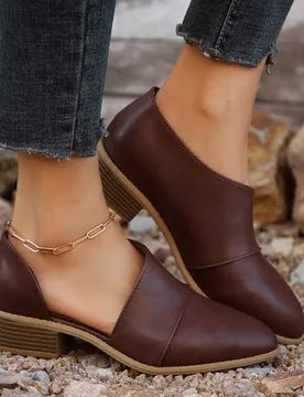 Botines de tacón grueso con puntera fina, talla grande, para mujer, temporada otoño/invierno 2025, perfectos para usar con vestidos de punto - Shein - FashionsVida